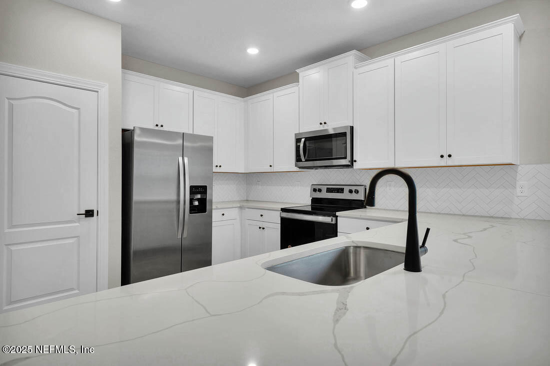 6975 CANOE BIRCH Road