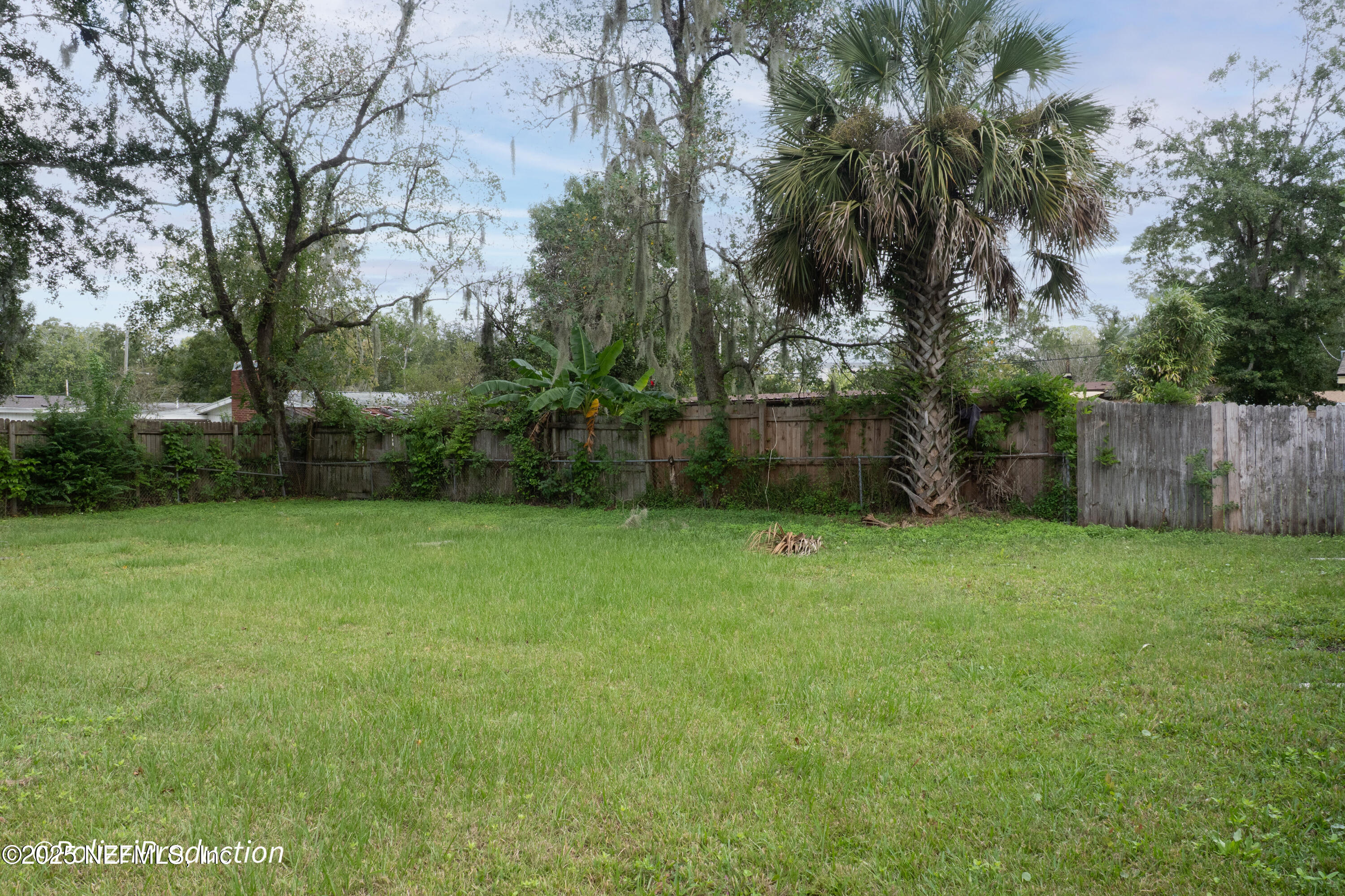 9453 FLECHETTE Avenue