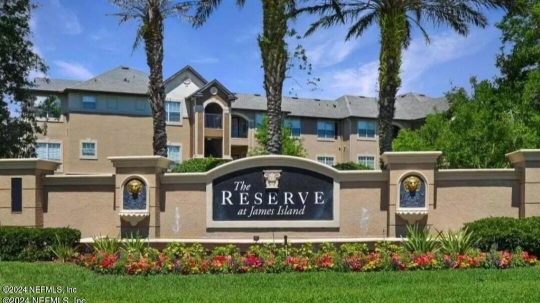 Jacksonville, FL home for sale located at 10961 BURNT MILL Road 626, Jacksonville, FL 32256