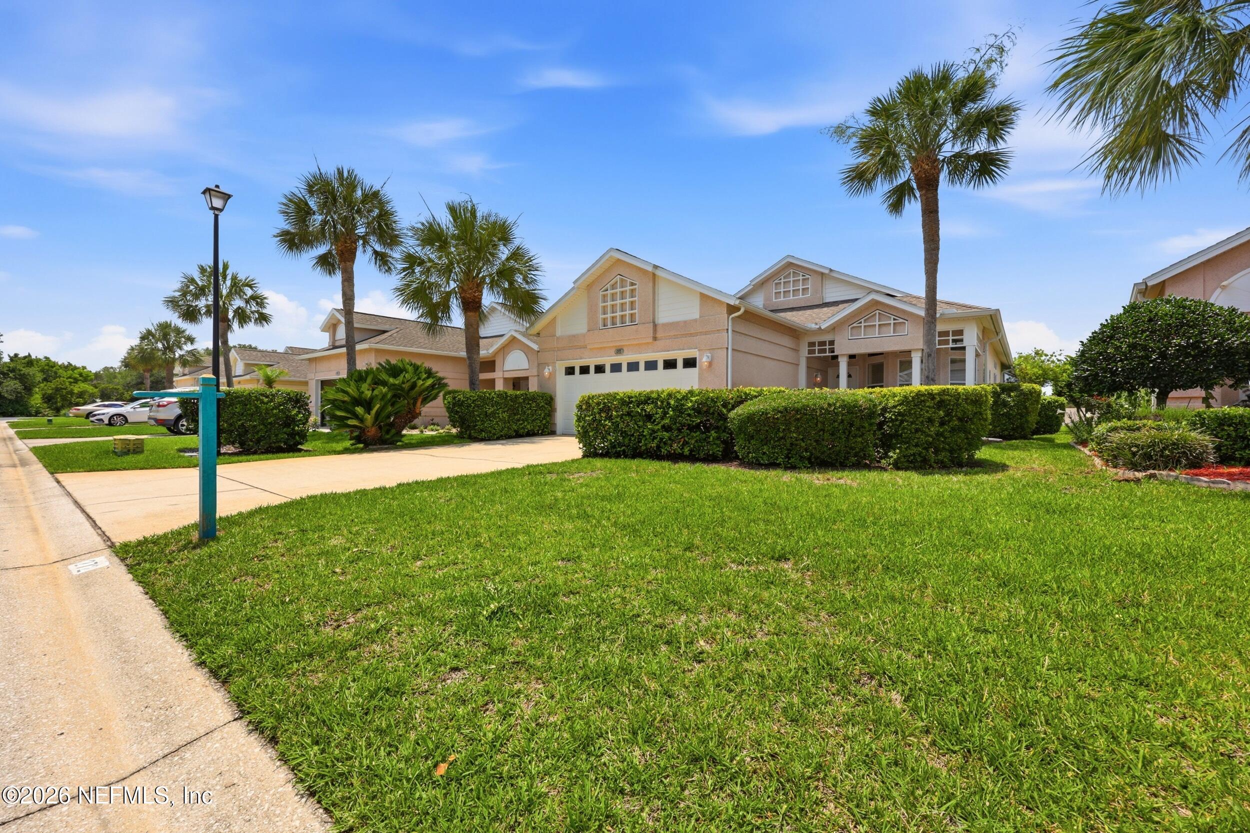 272 SEA WOODS Drive N