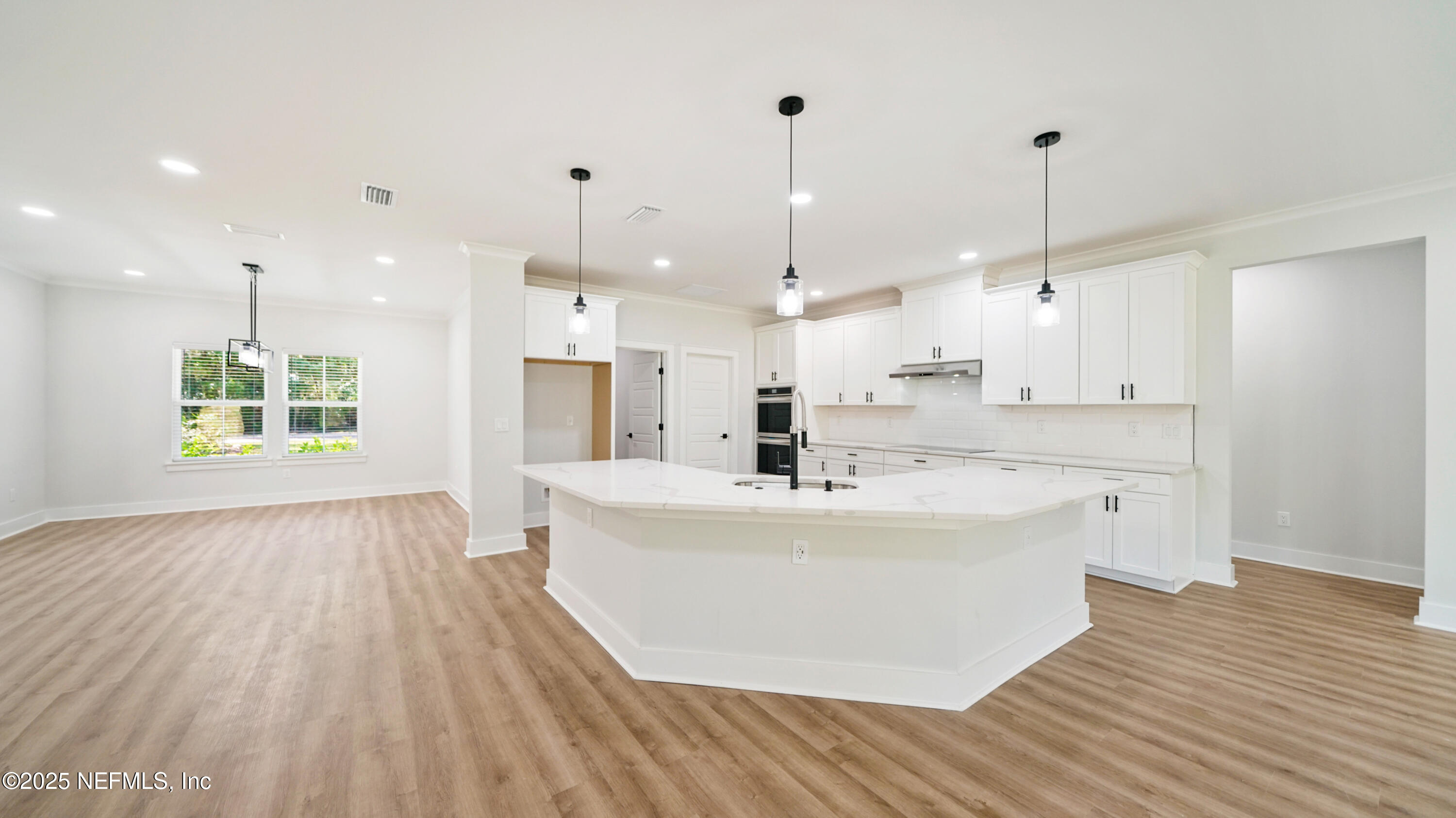 85034 SOUTHERN CREEK Boulevard