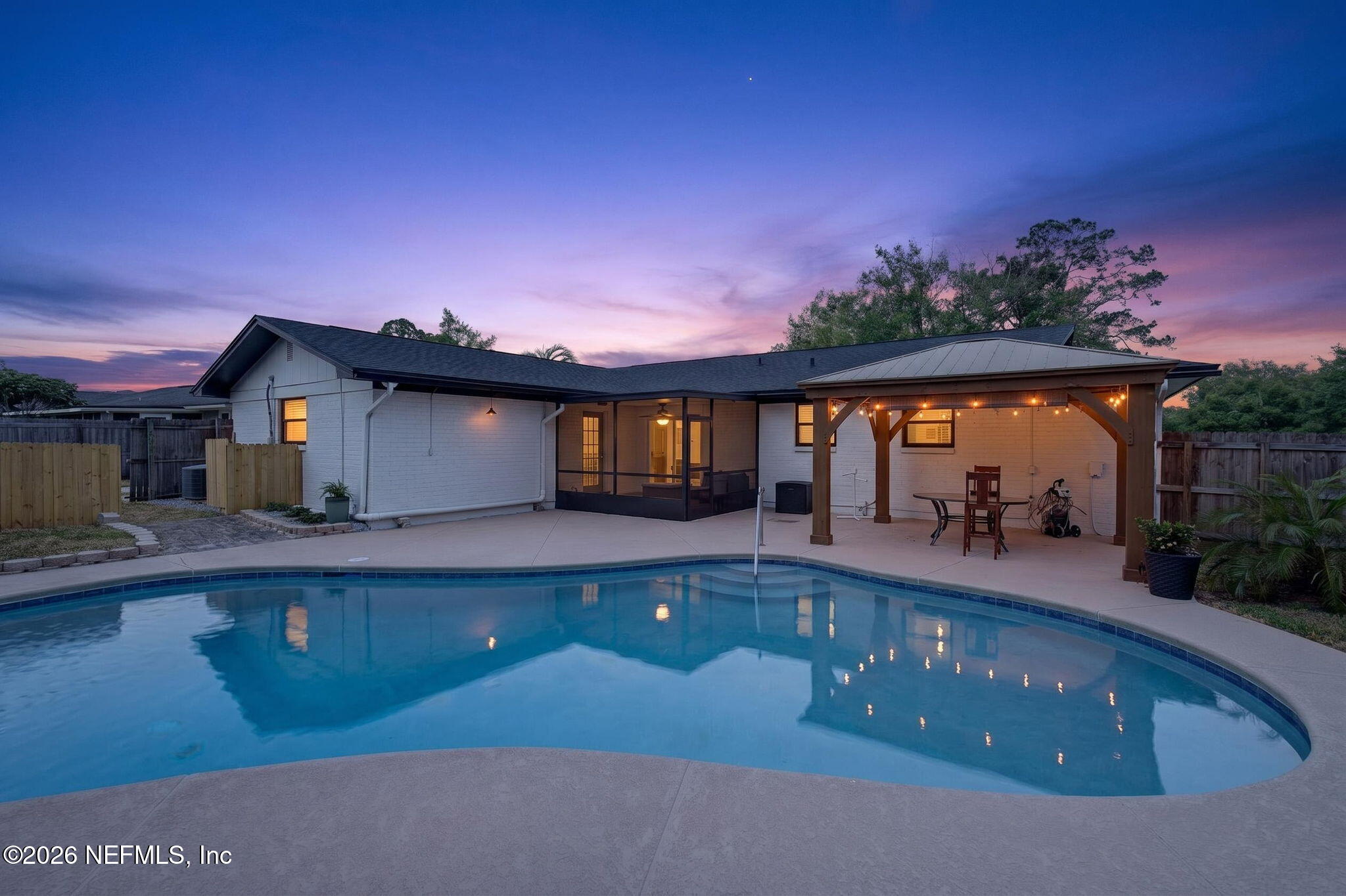 2723 DENNIS Drive
