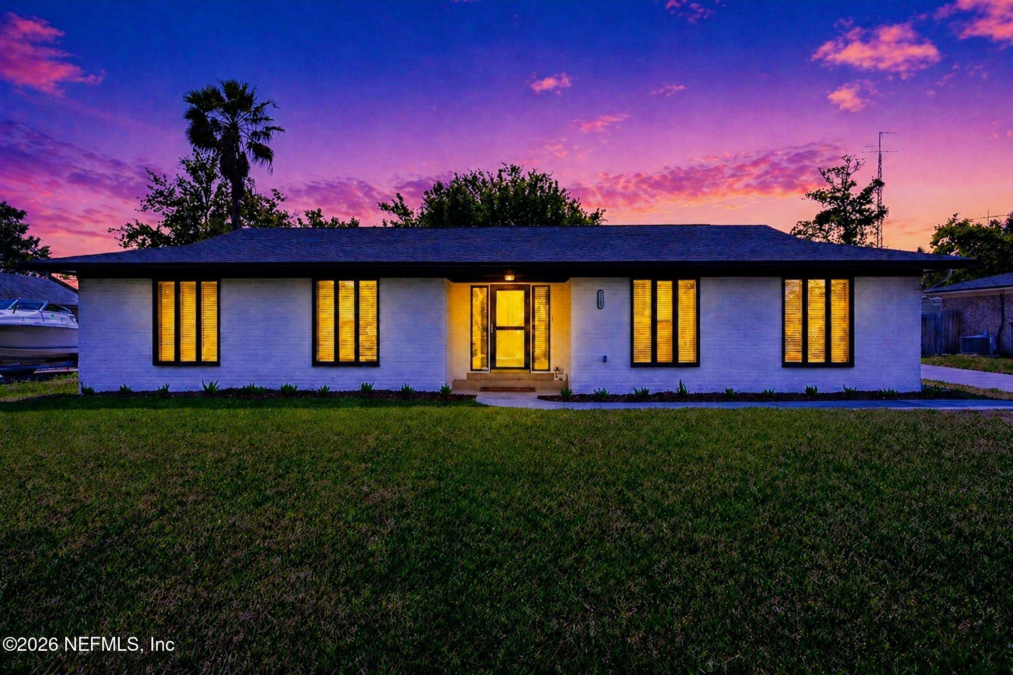2723 DENNIS Drive