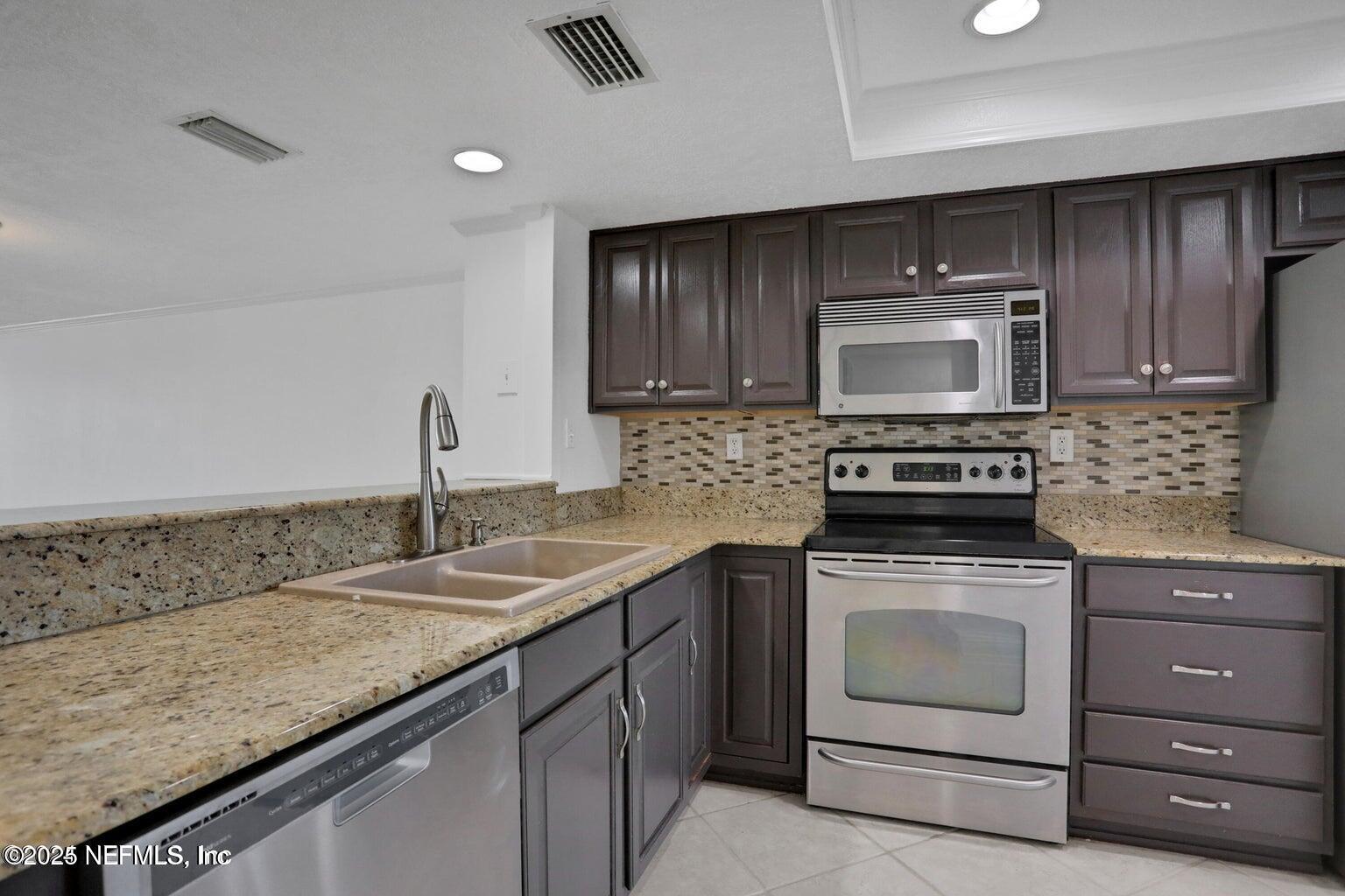 120 SUNSET HARBOR WAY(W BOAT SLIP) 206