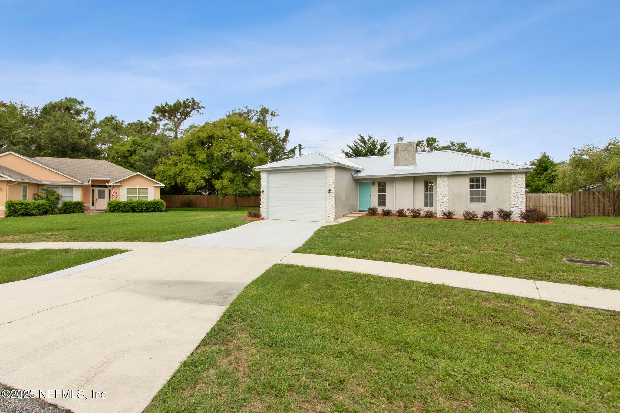 124 CAPTAINS POINTE Circle