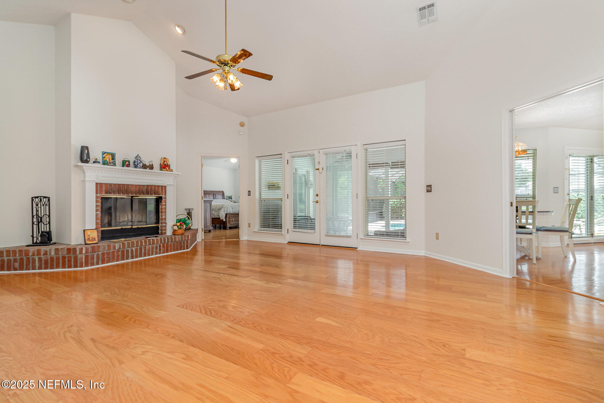8213 HAMPTON LAKE Lane