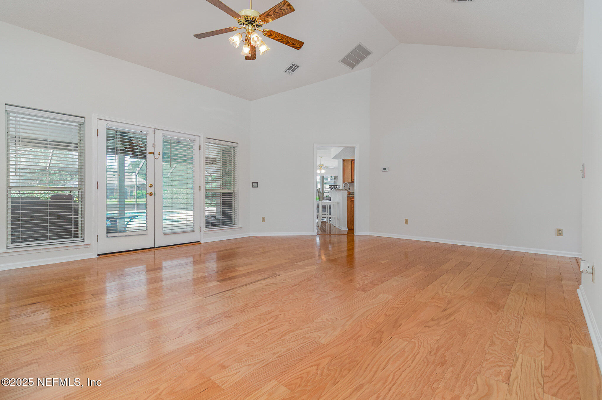 8213 HAMPTON LAKE Lane