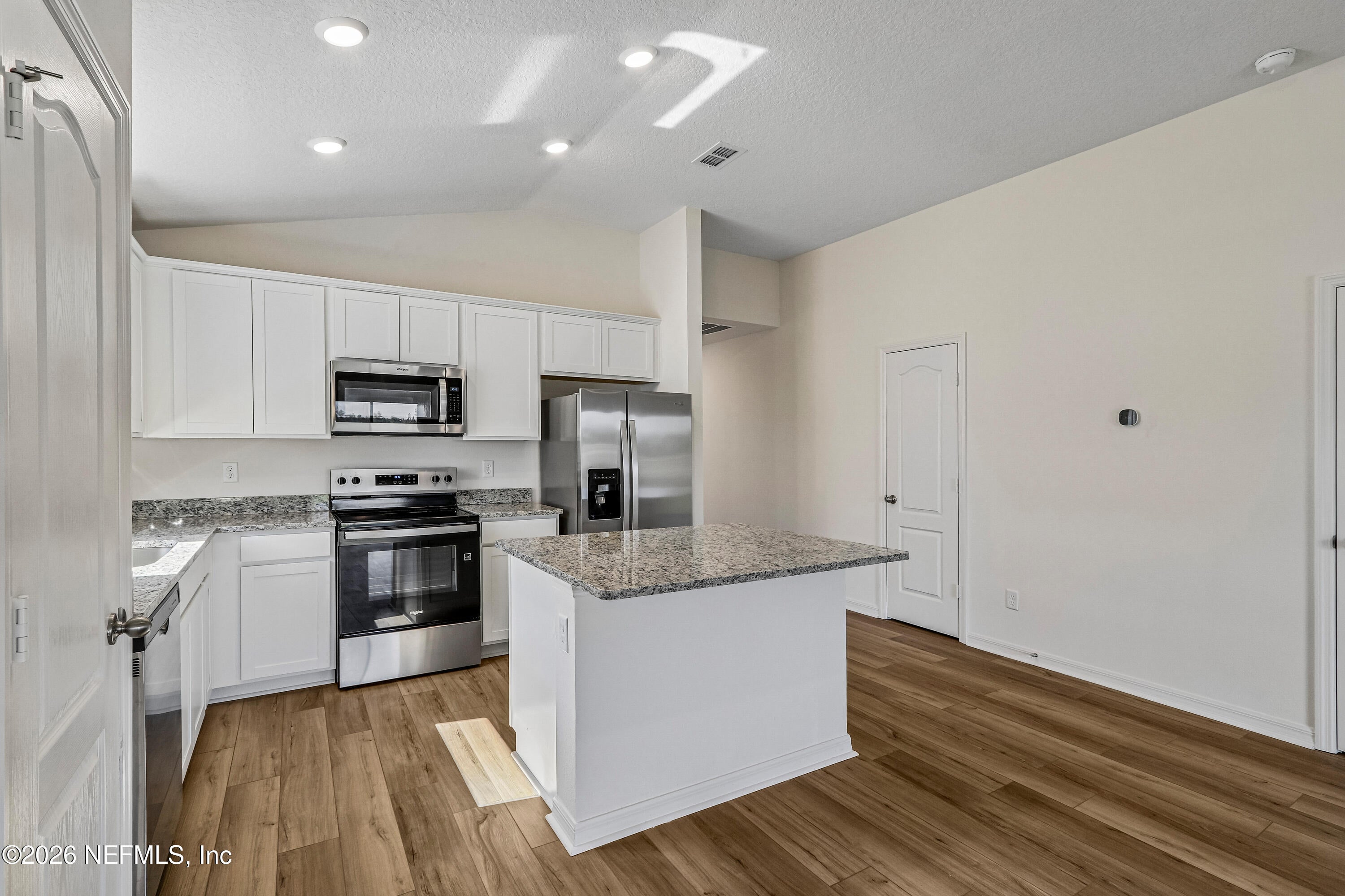 7684 RECON Drive