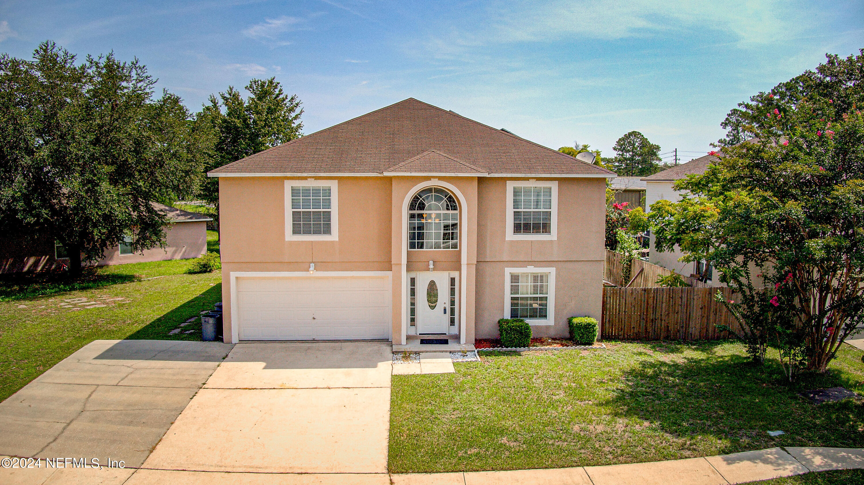 View Jacksonville, FL 32210 house
