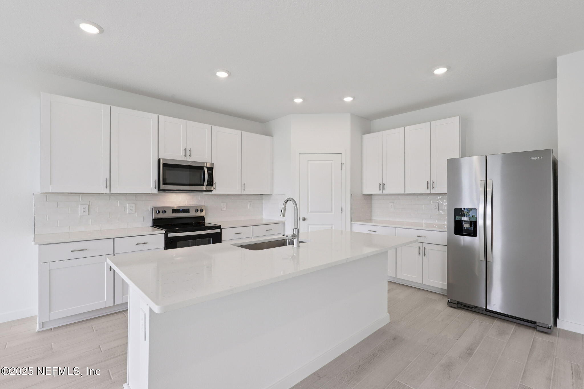 7365 CARSON VIEW Lane