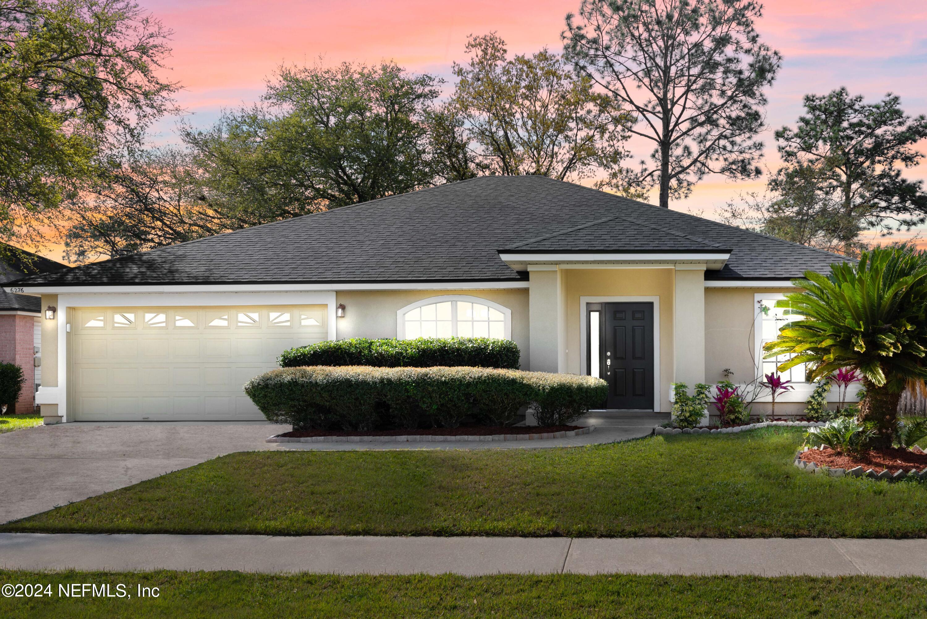 Jacksonville, FL home for sale located at 6276 Plantation Bay Drive N, Jacksonville, FL 32244