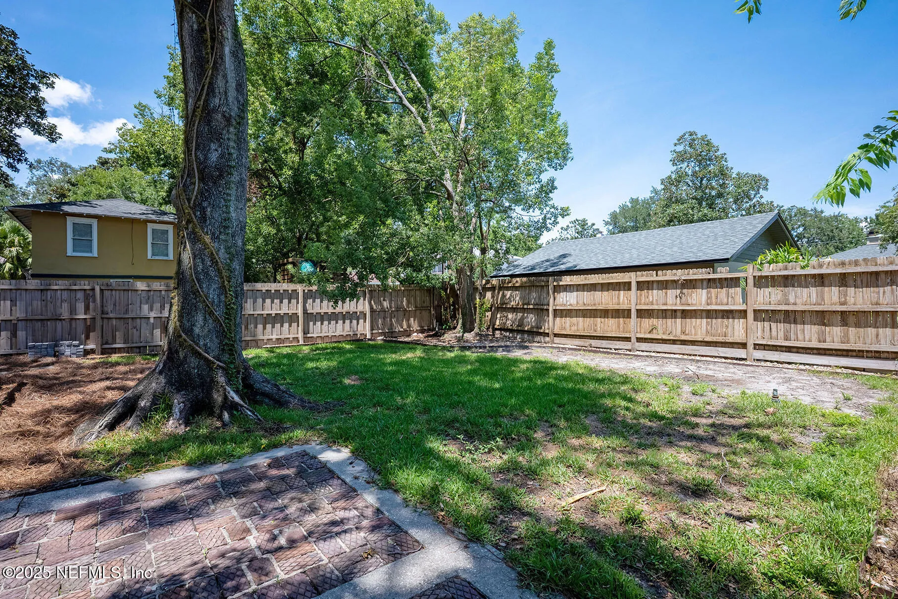 Jacksonville, Florida 32205, United States, 3 Bedrooms Bedrooms, ,2 BathroomsBathrooms,Residential,Pending,190065