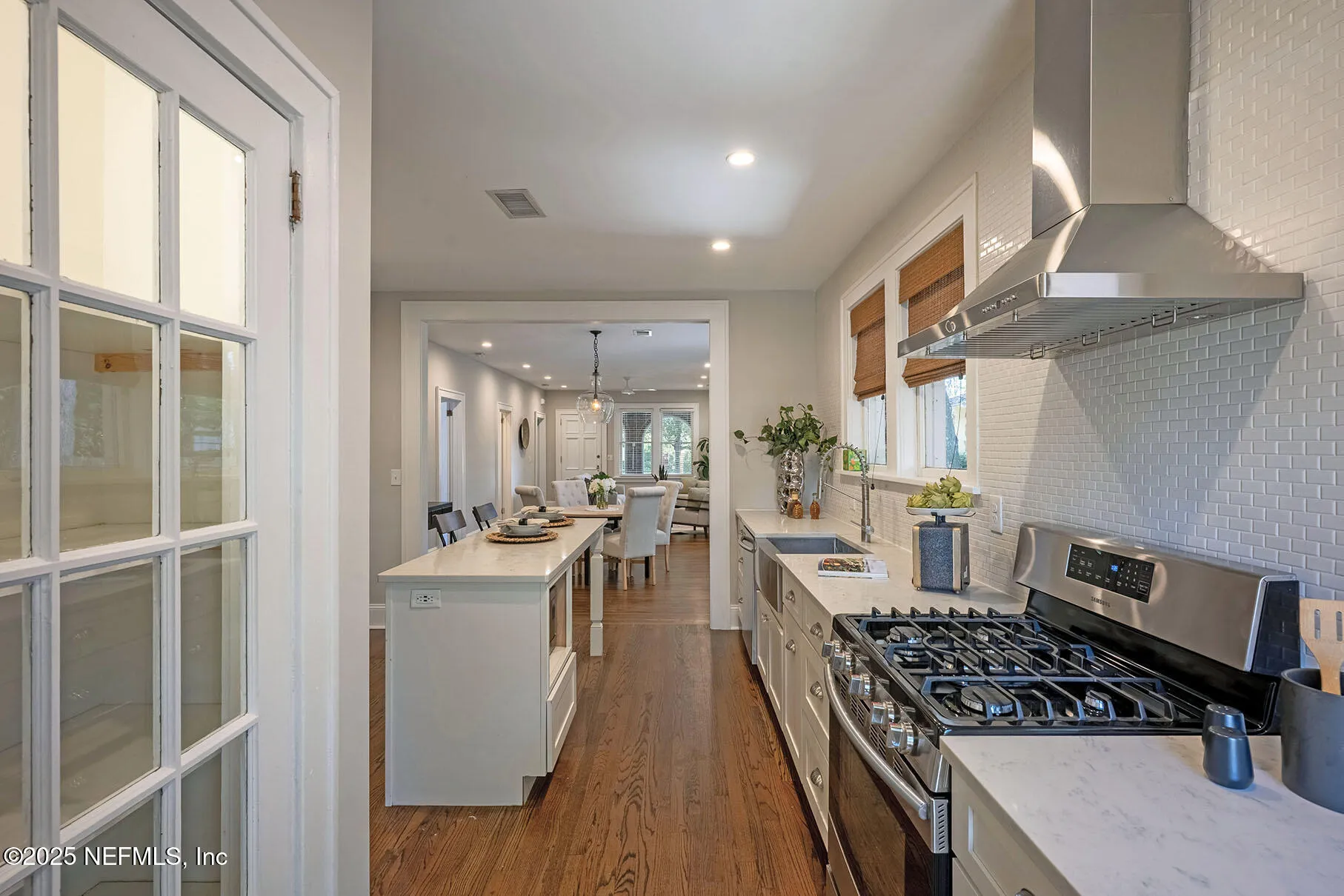 Jacksonville, Florida 32205, United States, 3 Bedrooms Bedrooms, ,2 BathroomsBathrooms,Residential,Pending,190065