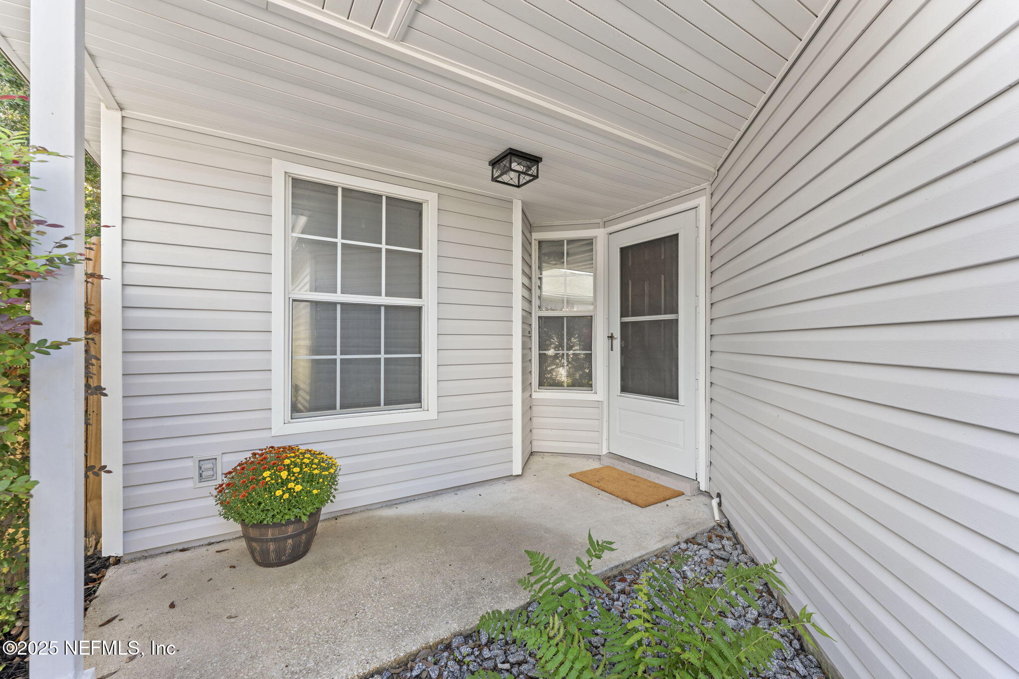 305 CARRIANN COVE Trail W