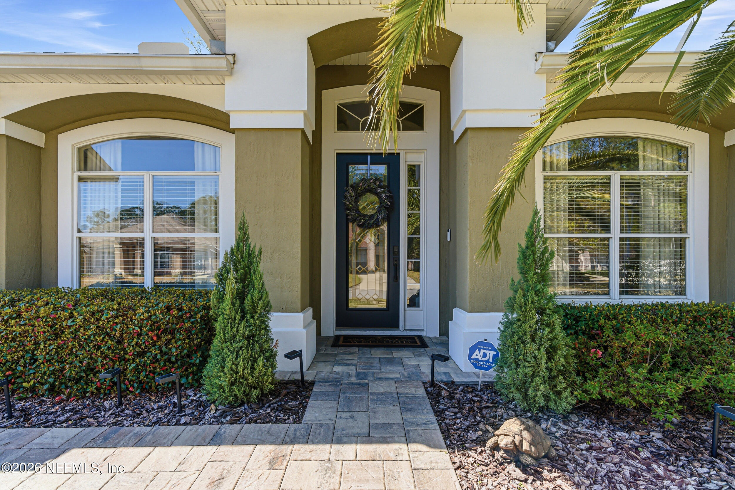 11898 MAGNOLIA FALLS Drive