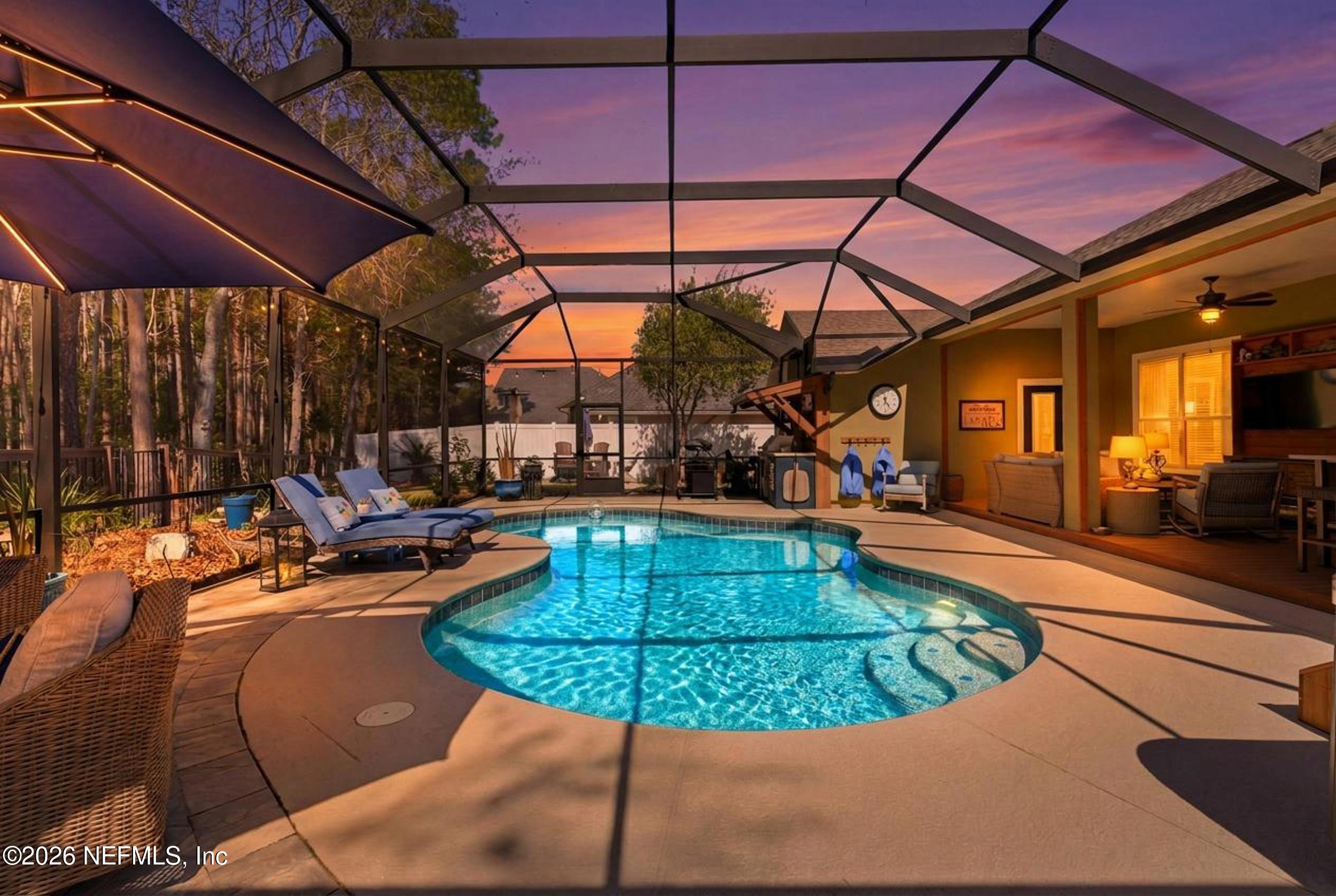 11898 MAGNOLIA FALLS Drive