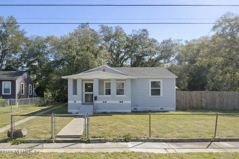 Photo of 2007 LAMBERT Street, Jacksonville, FL 32206 (MLS # 2147642)