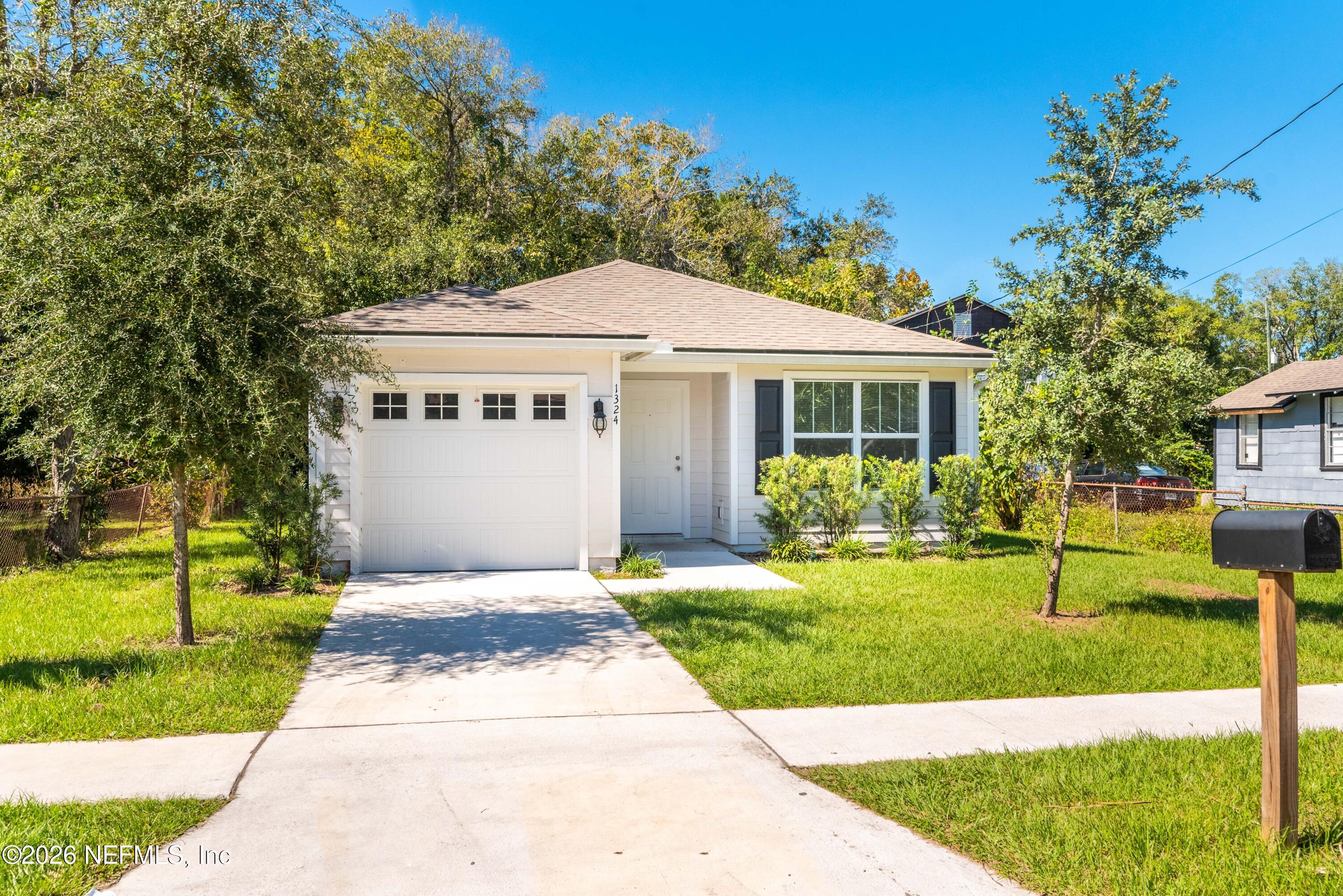 1324 FAIRFAX Street