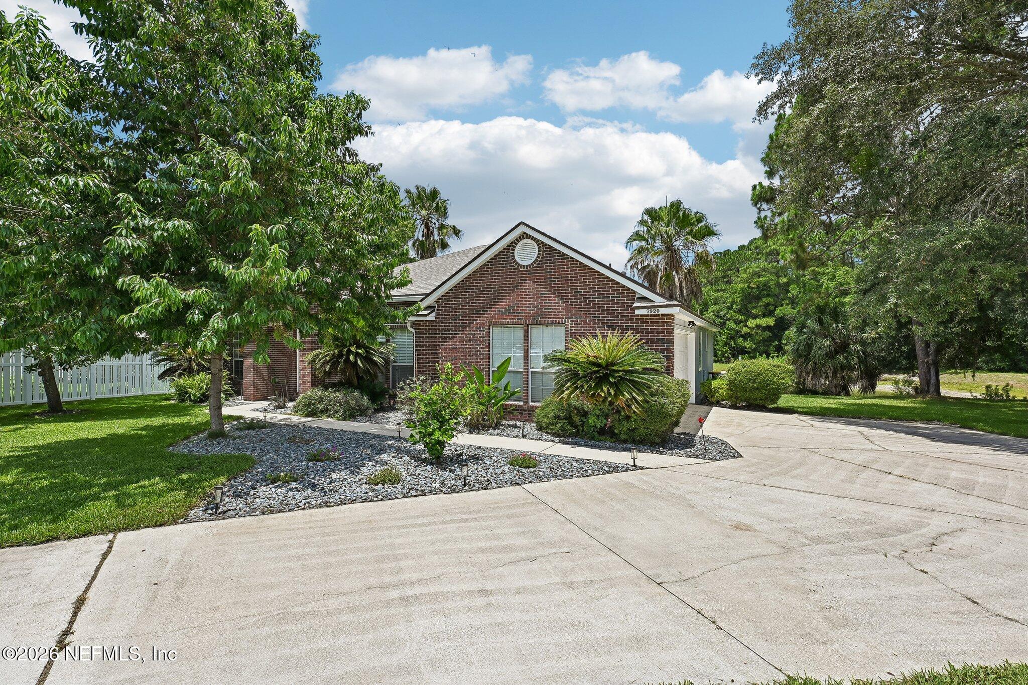 7920 VIVERA Court