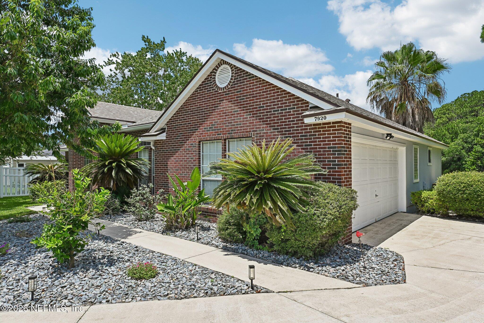 7920 VIVERA Court
