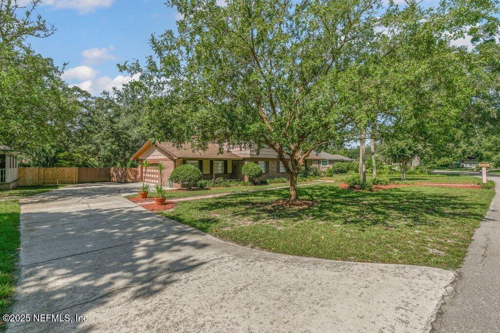 2035 POMPANO Parkway