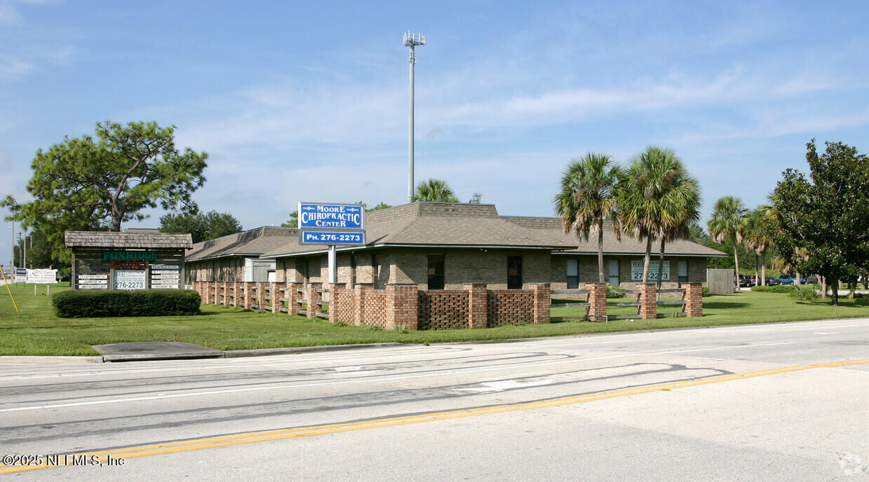 752 BLANDING Boulevard A