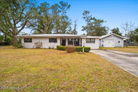 Photo of 12434 CONDOR Drive, Jacksonville, FL 32223 (MLS # 2128991)