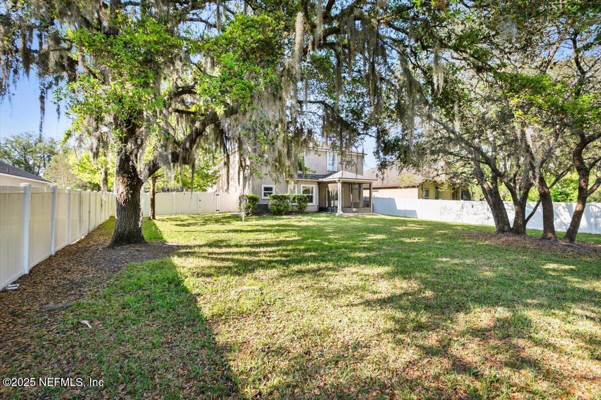 12198 RIDGE CROSSING Way