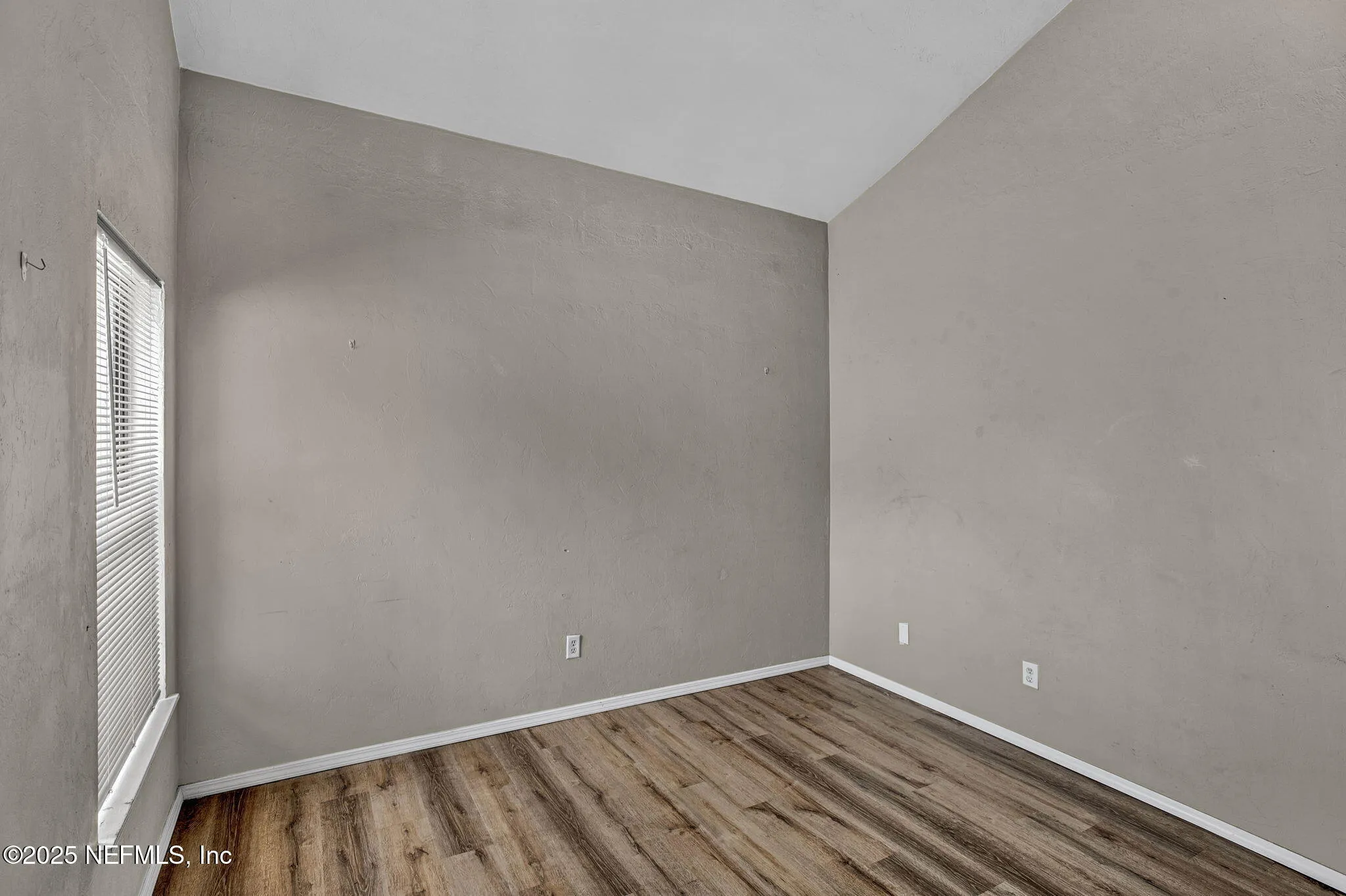 Jacksonville, Florida 32233, United States, 2 Bedrooms Bedrooms, ,2 BathroomsBathrooms,Residential,Pending,134204