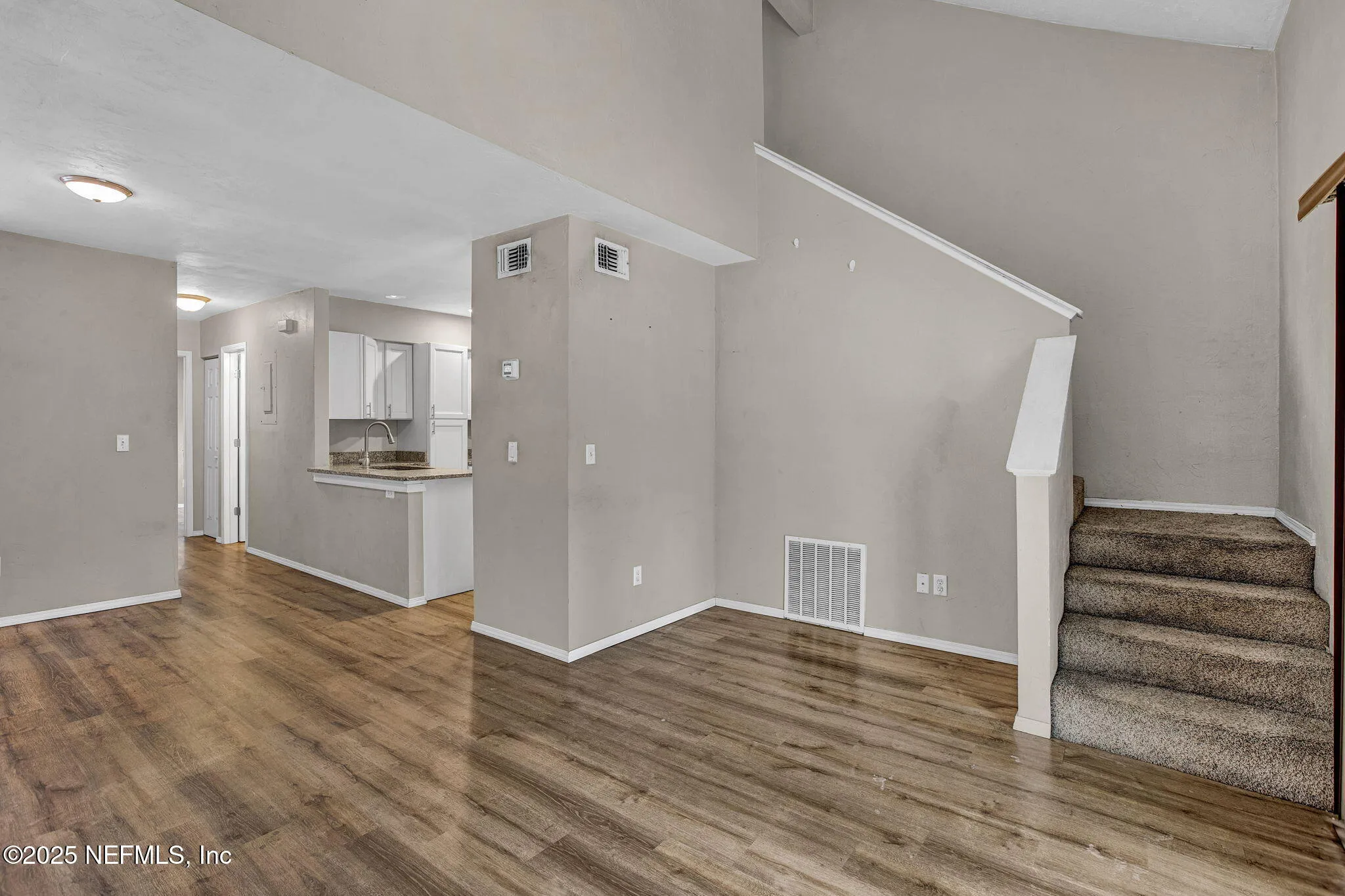 Jacksonville, Florida 32233, United States, 2 Bedrooms Bedrooms, ,2 BathroomsBathrooms,Residential,Pending,134204