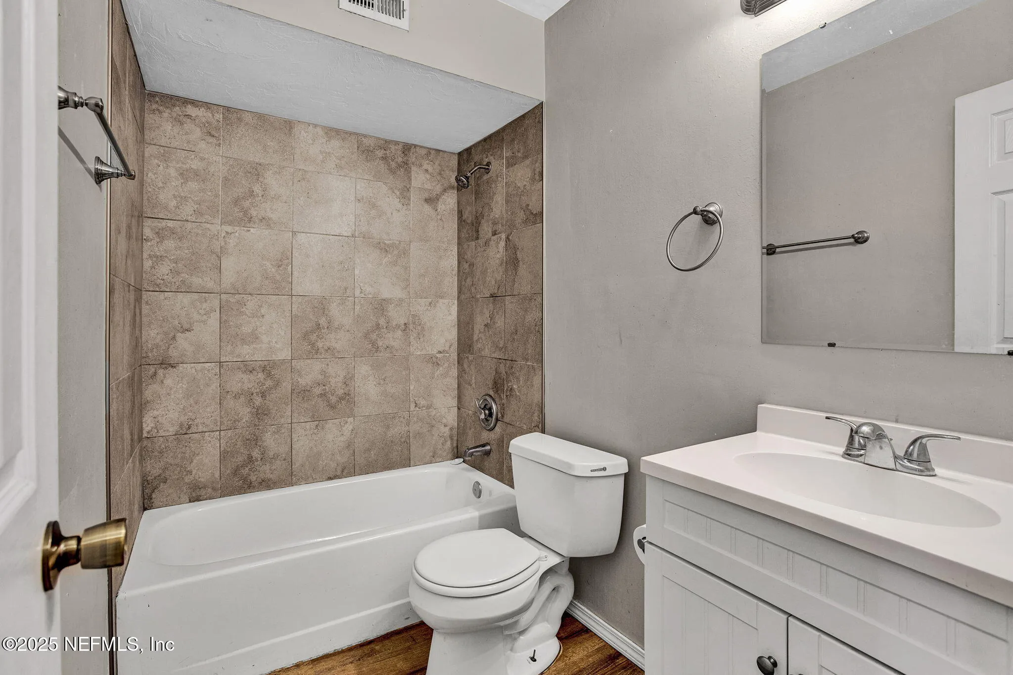 Jacksonville, Florida 32233, United States, 2 Bedrooms Bedrooms, ,2 BathroomsBathrooms,Residential,Pending,134204