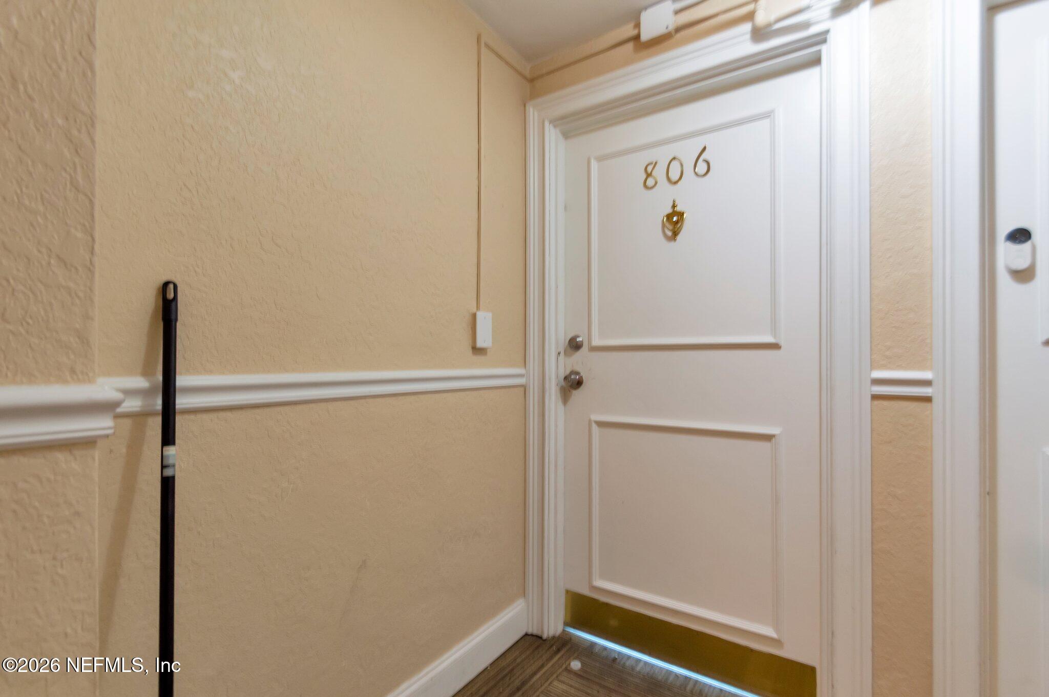 311 W ASHLEY Street 806