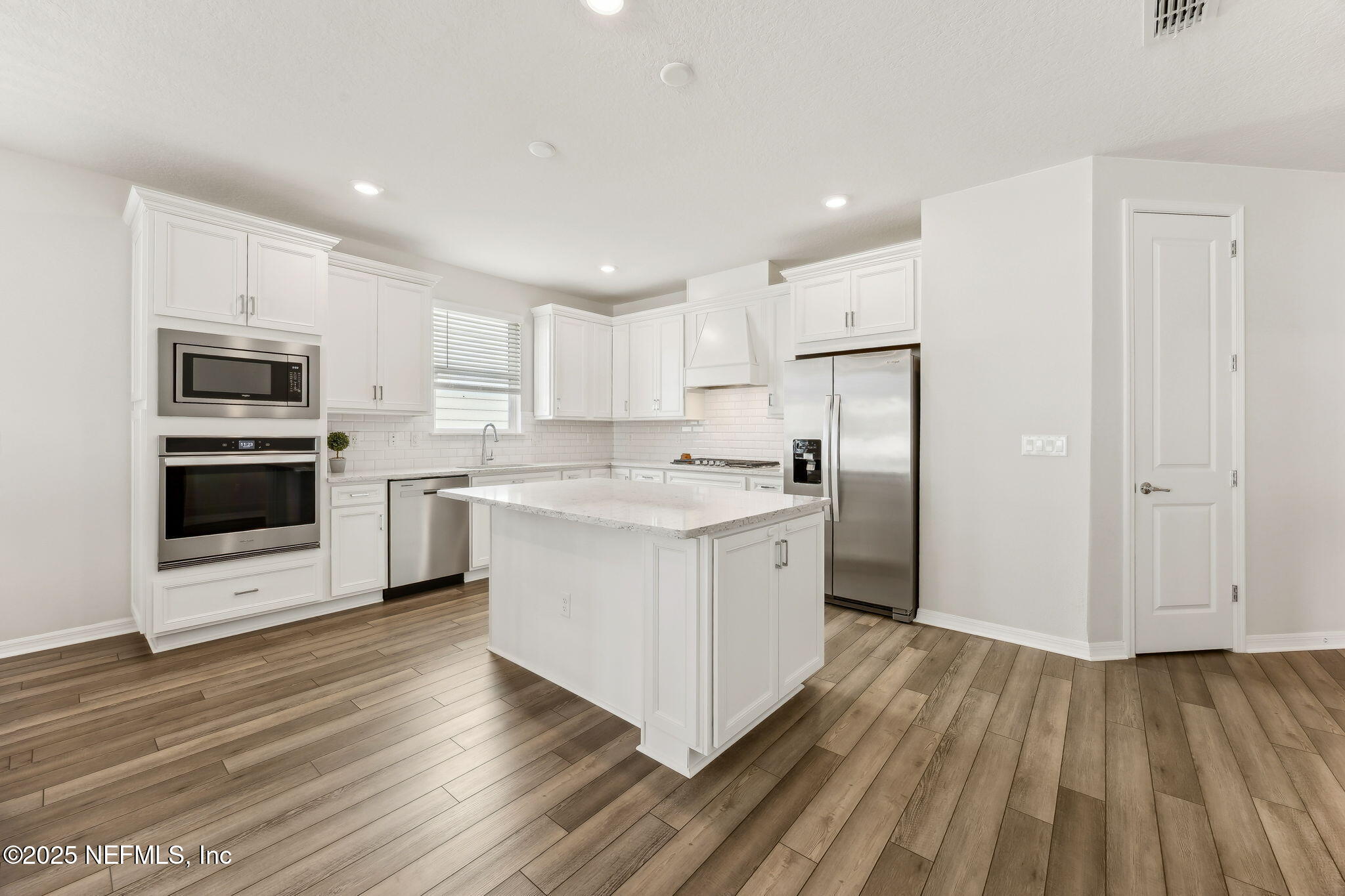 377 SAW PALMETTO Street