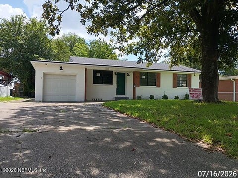 Photo of 1355 LABELLE Street, Jacksonville, FL 32205 (MLS # 2156255)