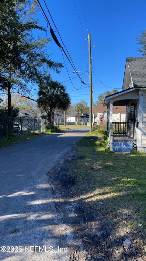 A home in Jacksonville