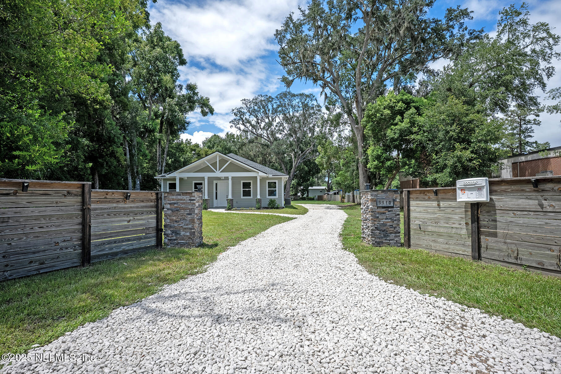 3910 MAIN Street