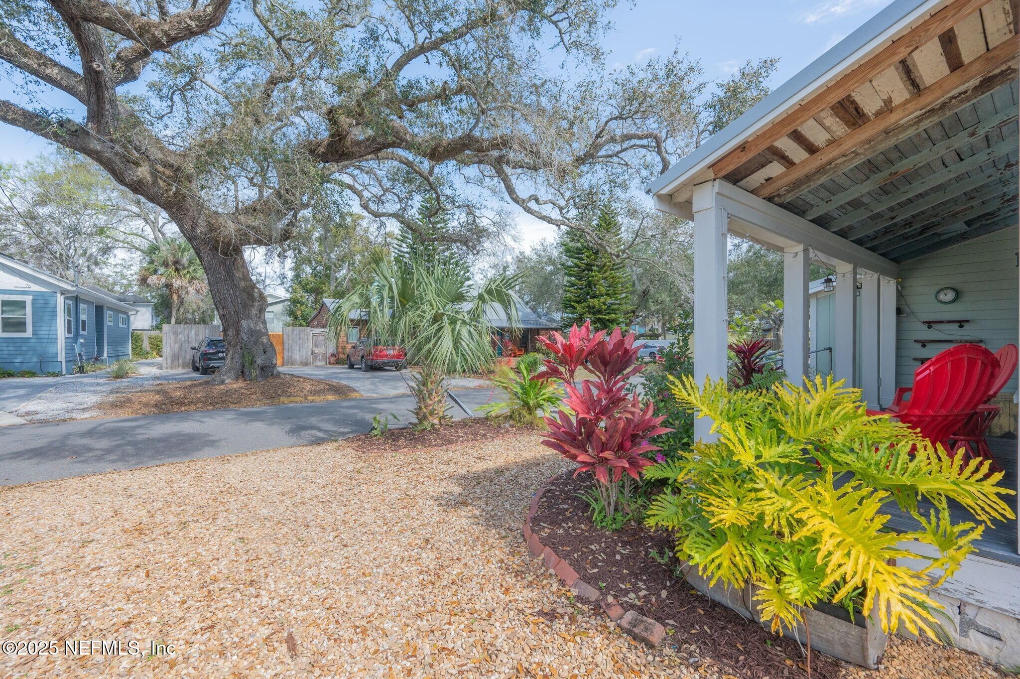 73 KINGS FERRY Way