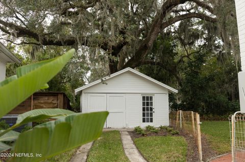 A home in Jacksonville