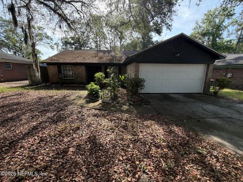 Photo of 4725 CINNAMON FERN Drive, Jacksonville, FL 32210 (MLS # 2144817)