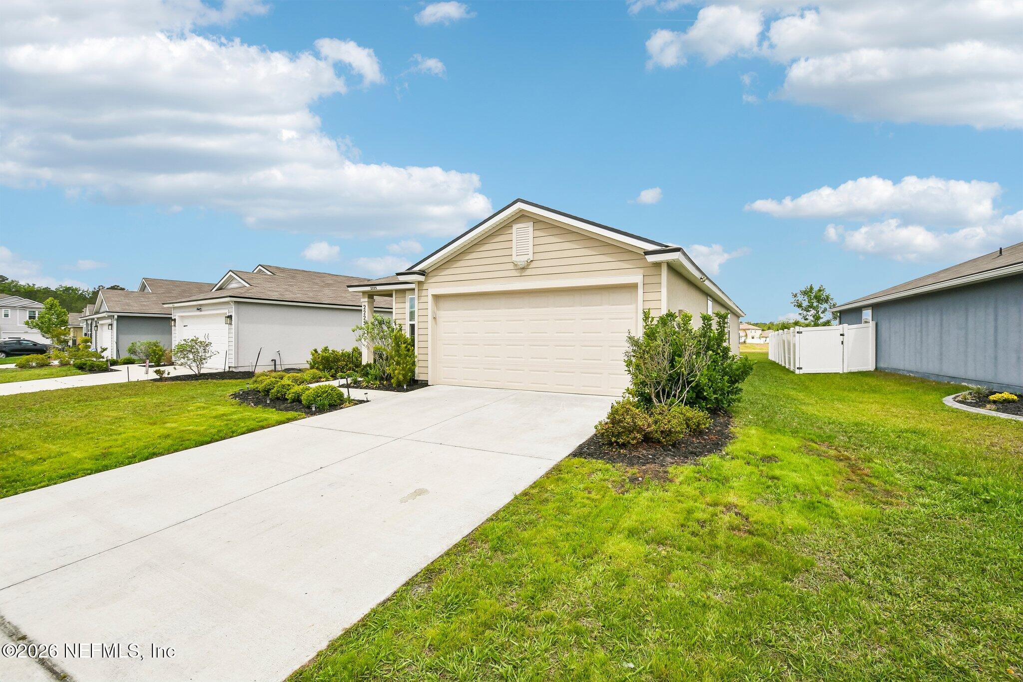 2225 WILLOW GLN Lane