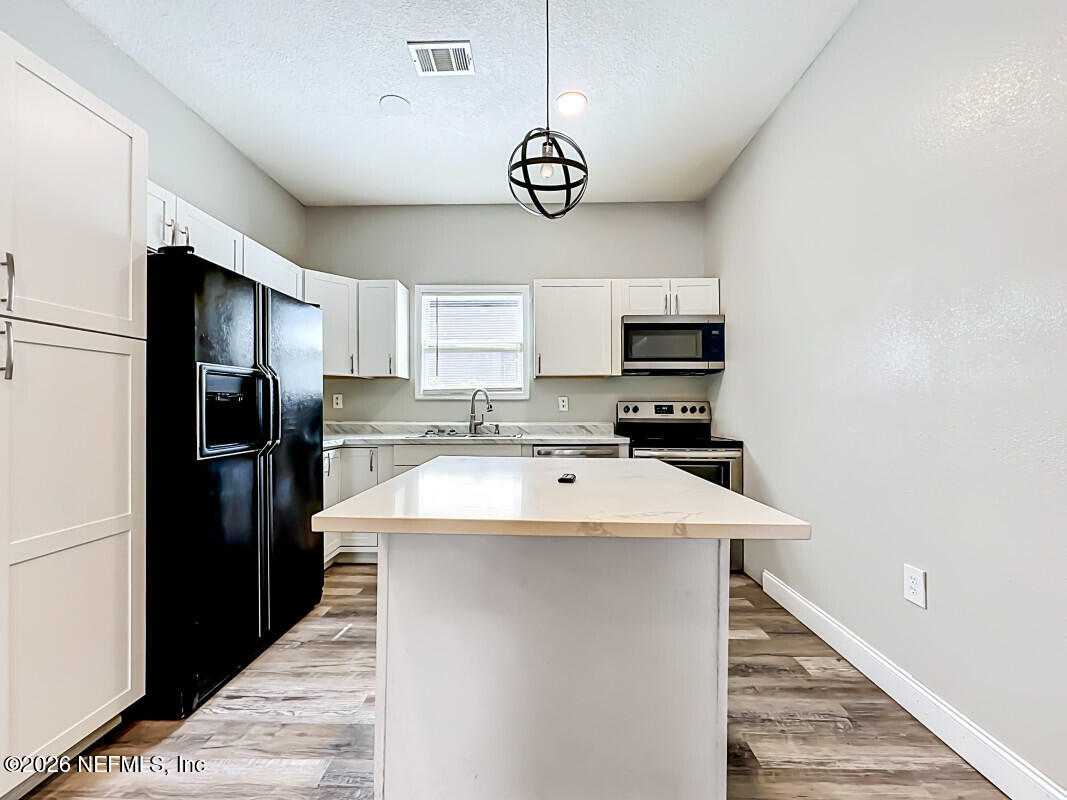 1680 8TH Street W