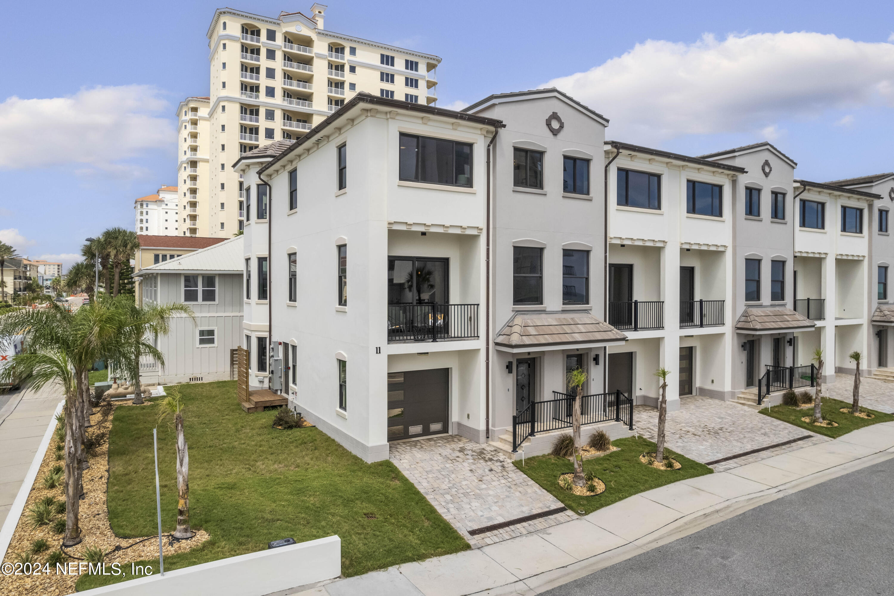 11 12TH Avenue S G