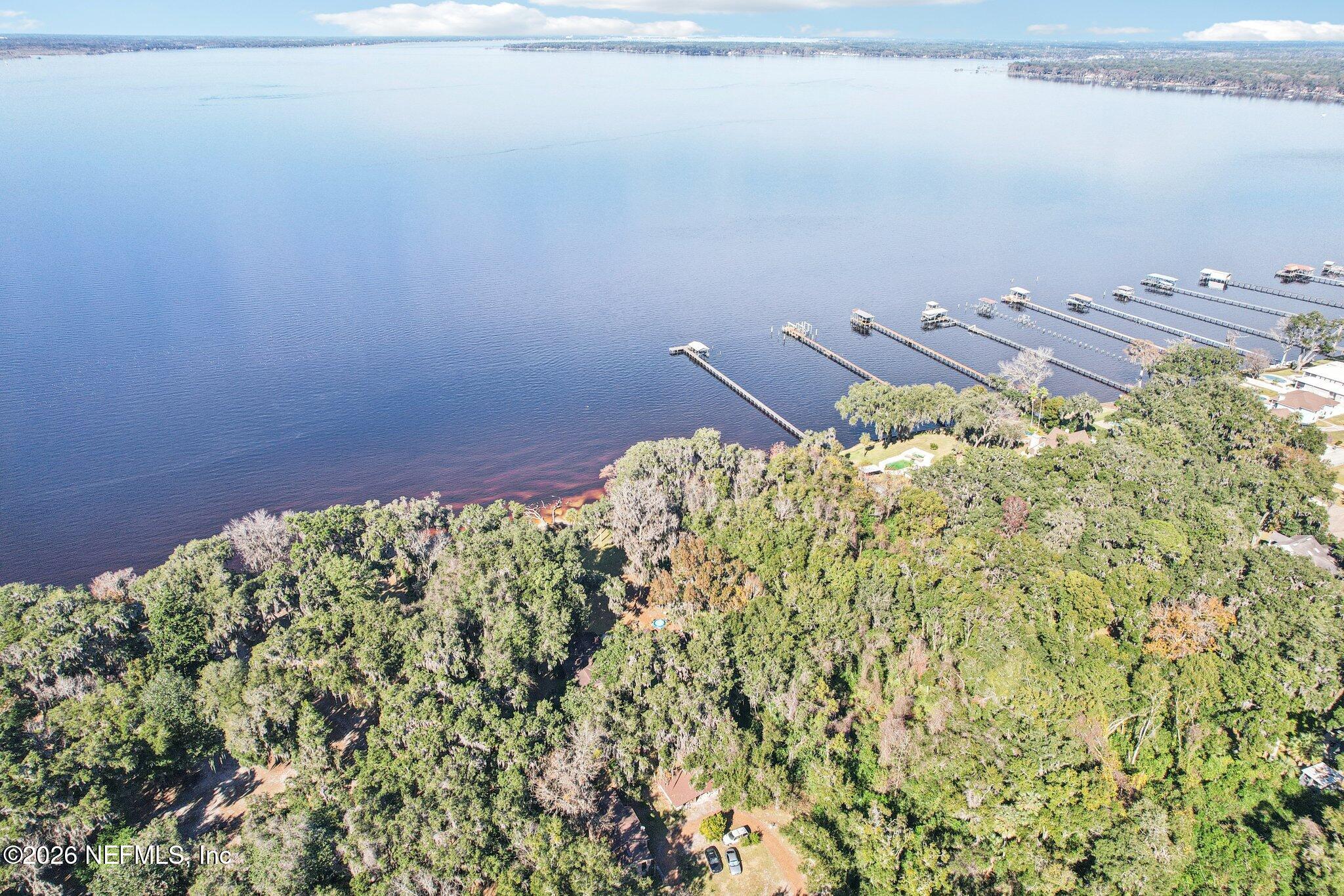 620 & 622 SWISS LANE