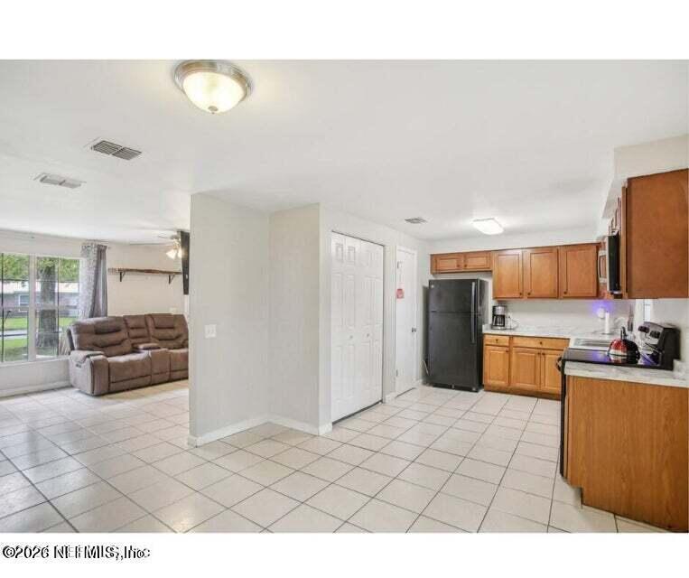 2704 TINA Lane