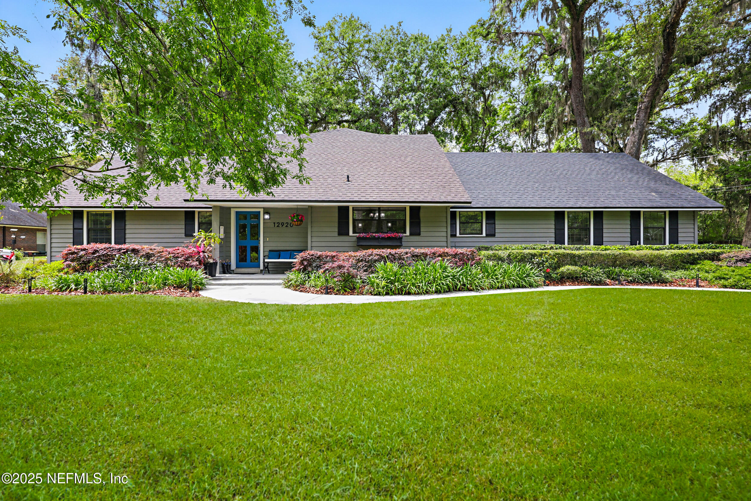 12920 FERNBANK Lane