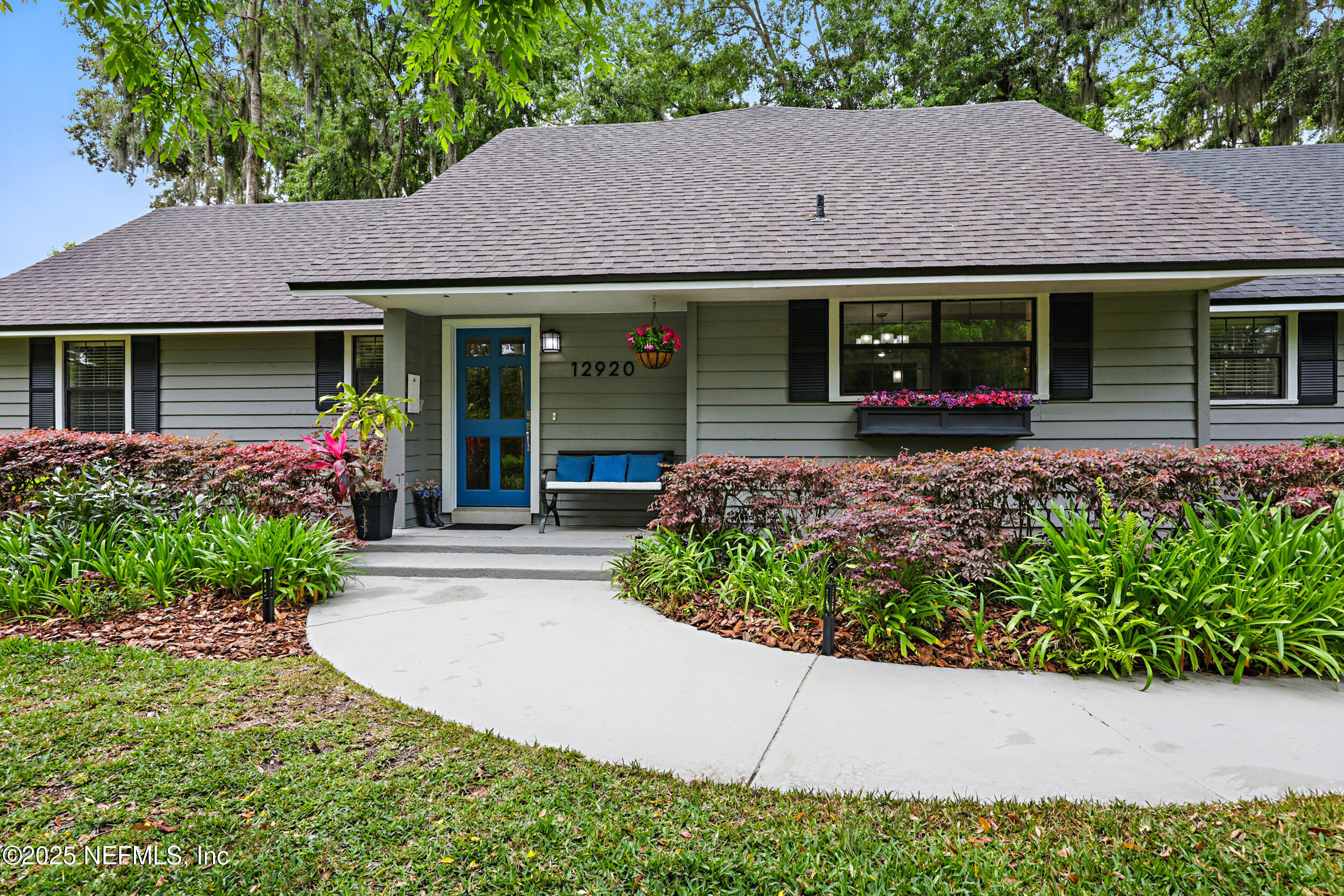 12920 FERNBANK Lane