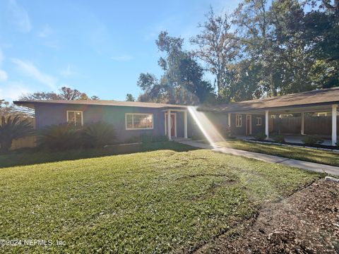 A home in Jacksonville