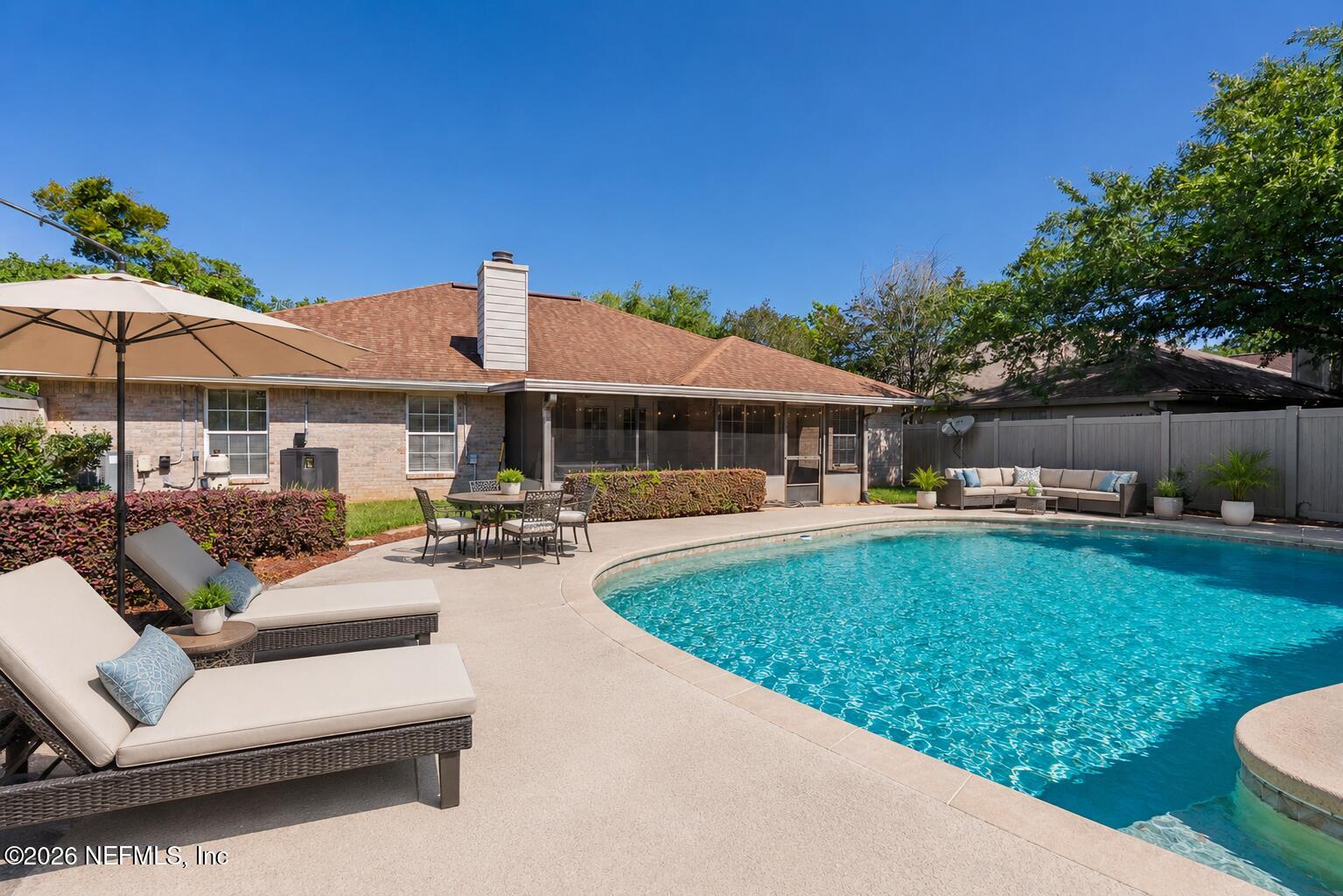 1842 HARBOR ISLAND Drive