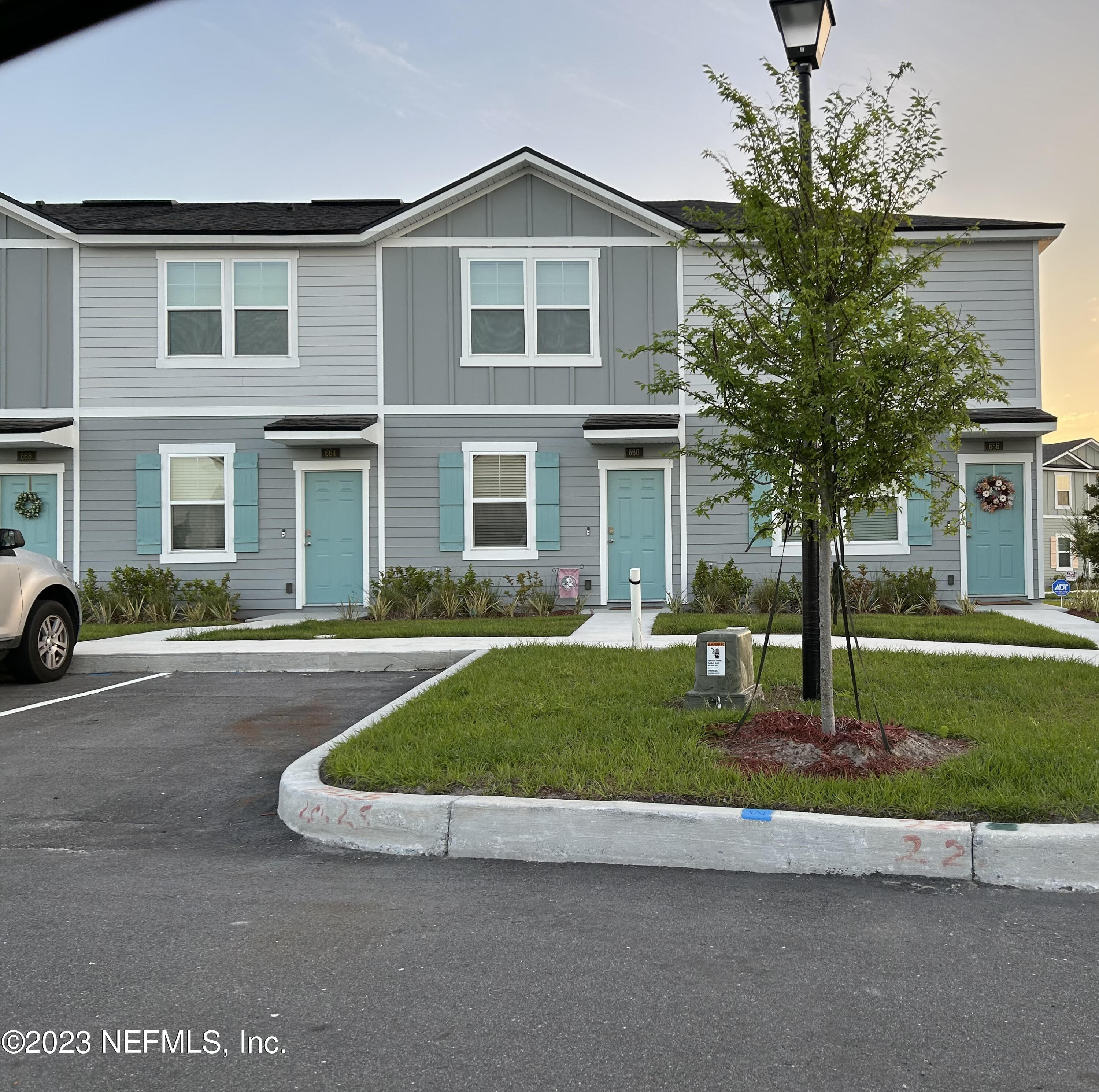 Orange Park, FL home for sale located at 660 Yellow Oaks Lane, Orange Park, FL 32065
