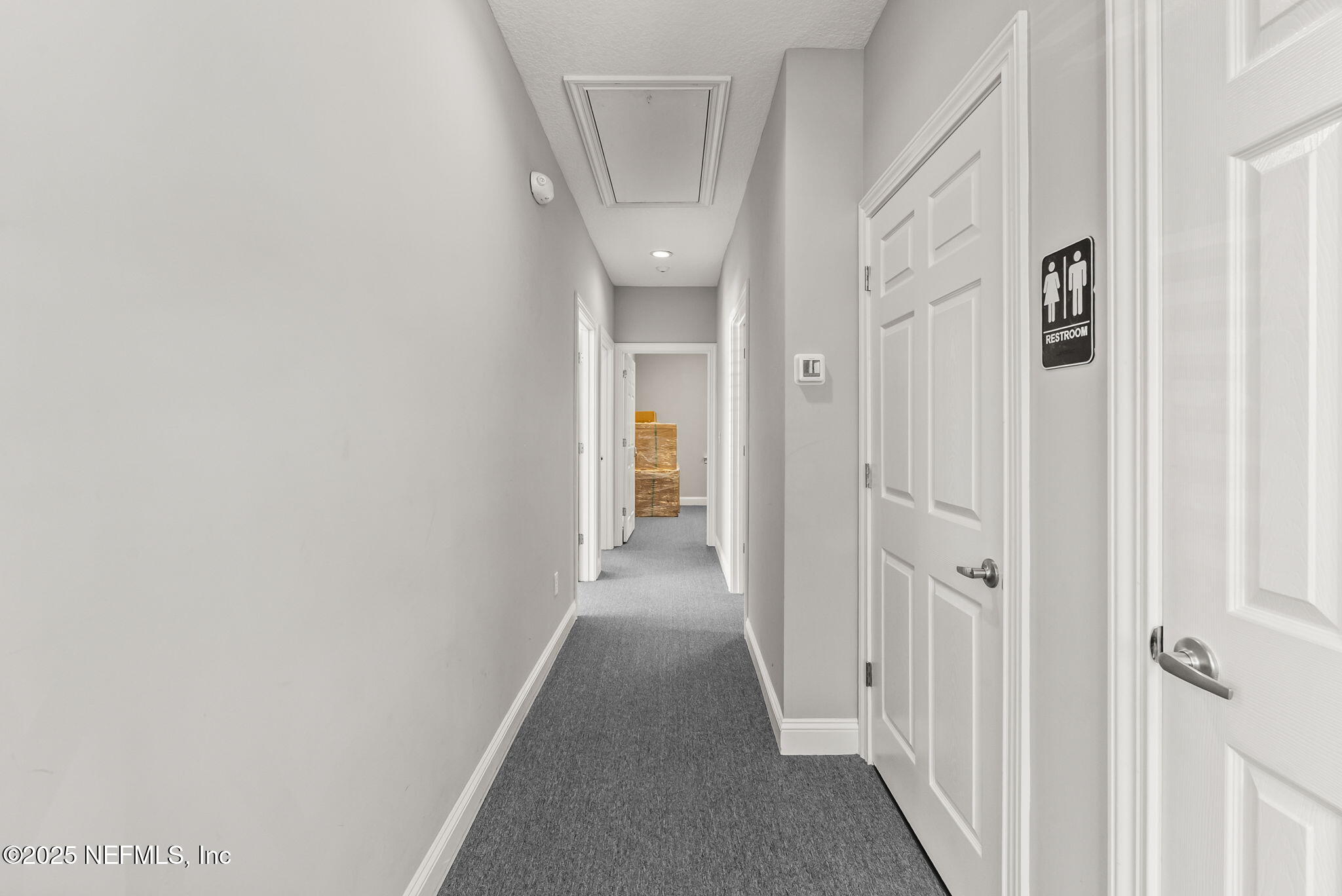 6100 GREENLAND Road 404